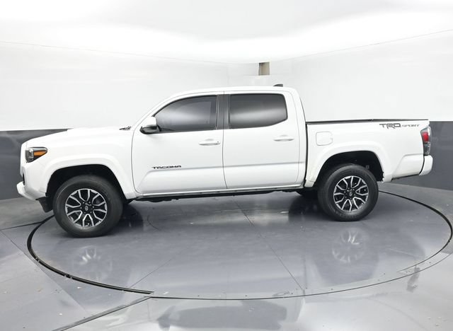 Used 2022 Toyota Tacoma TRD Sport w/ TRD Premium Sport Package RWD image 4