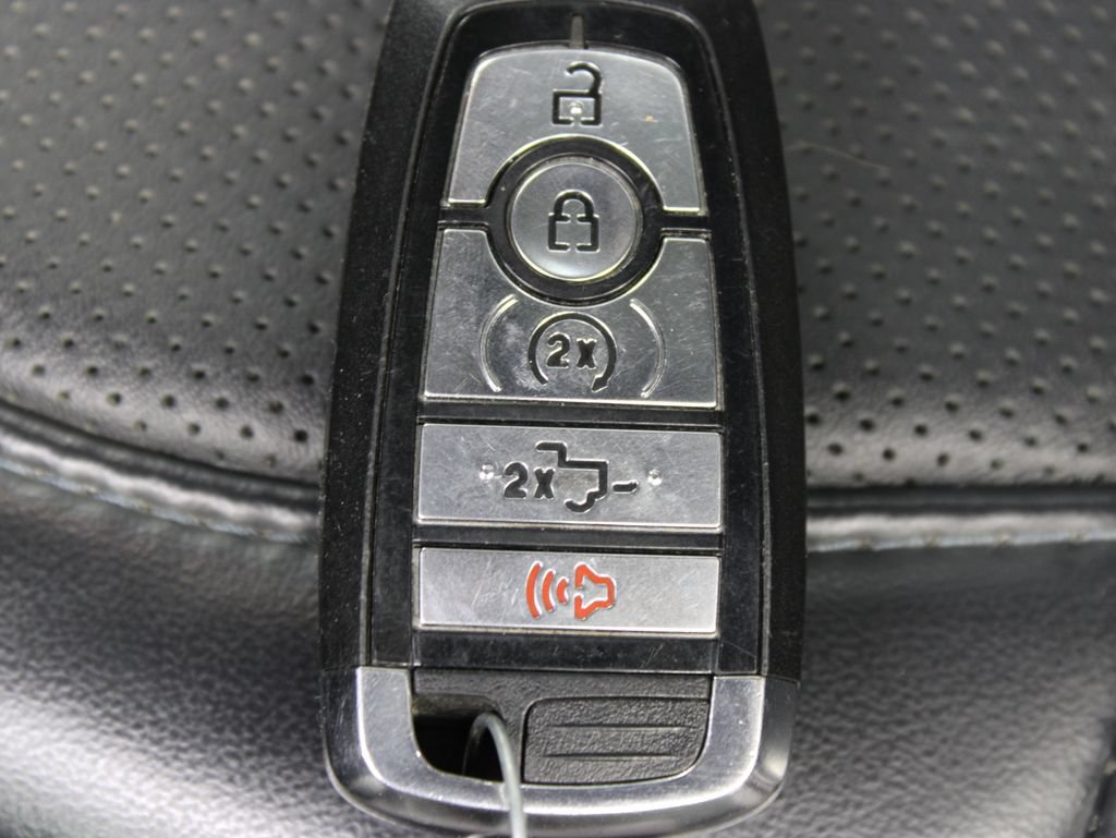 Used 2025 Ford F450 Platinum AWD/4WD image 78