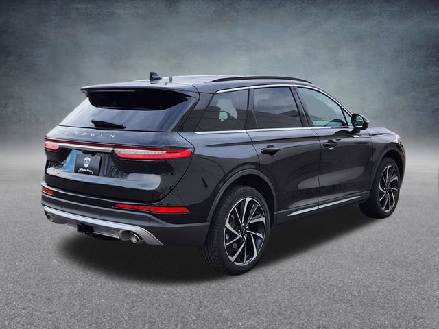 New 2026 Lincoln Corsair Reserve w/ Towing Package image 7