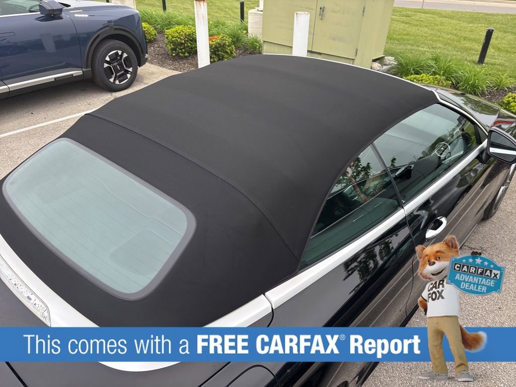 Used 2018 Mercedes-Benz C 300 4MATIC Cabriolet image 2
