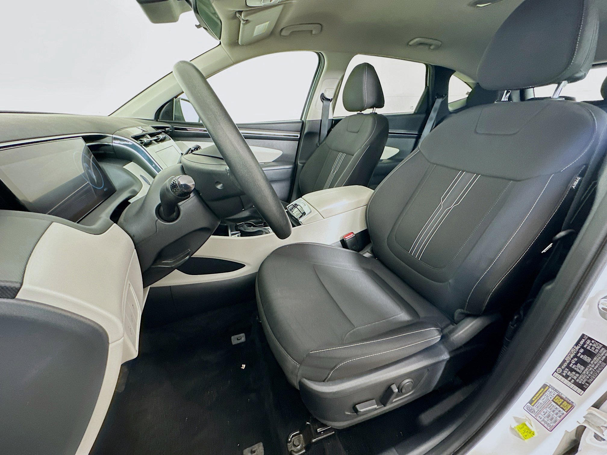 Used 2024 Hyundai Tucson SEL image 13