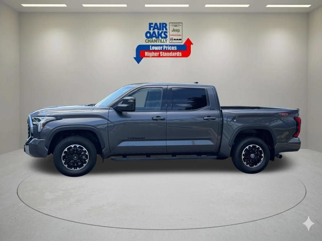 Used 2022 Toyota Tundra SR5 AWD/4WD image 12