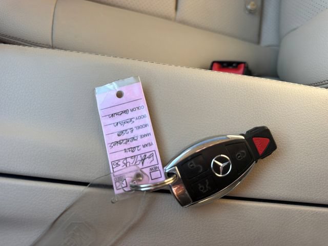 Used 2014 Mercedes-Benz E 250 BlueTEC 4MATIC Sedan image 29