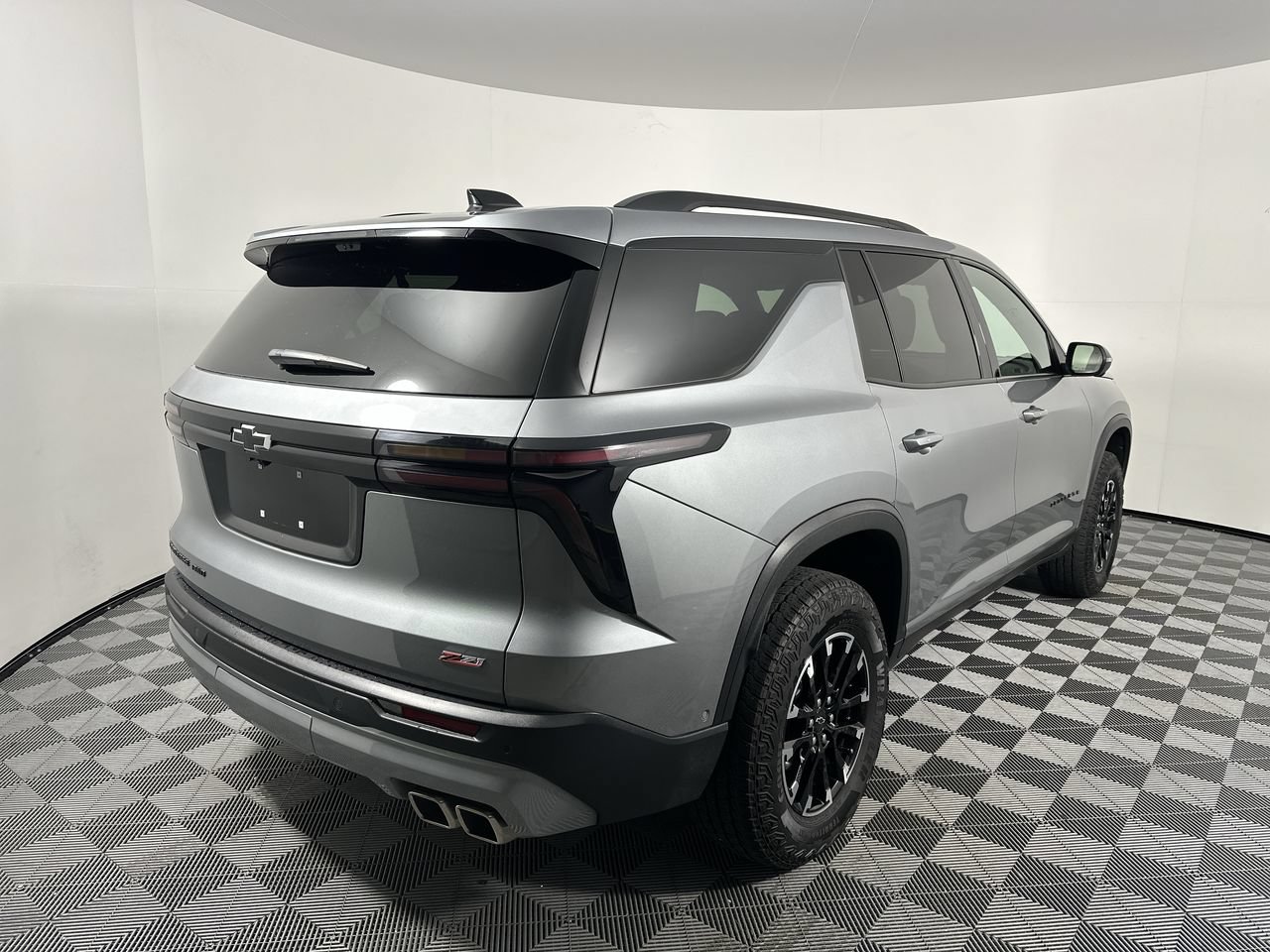 Used 2024 Chevrolet Traverse Z71 w/ Enhanced Driving Package AWD/4WD image 20