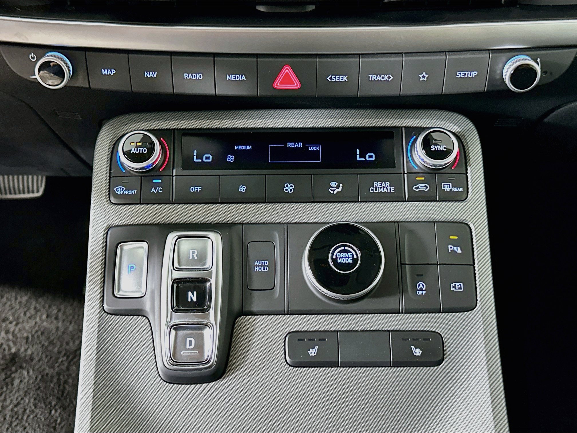 Used 2025 Hyundai Palisade SEL FWD image 25