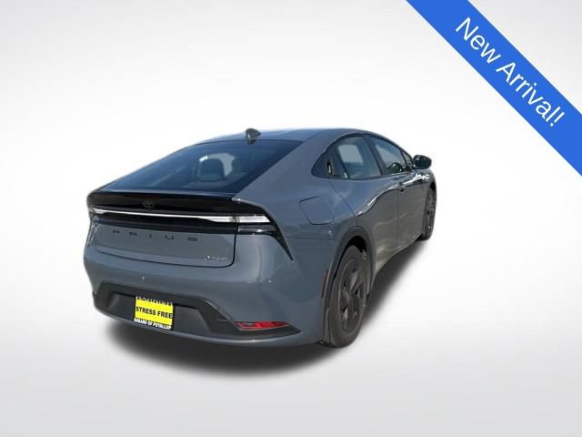 Used 2025 Toyota Prius Plug-In Hybrid FWD image 7