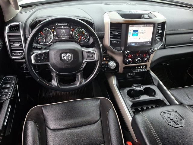 Used 2022 RAM 1500 Laramie AWD/4WD image 2