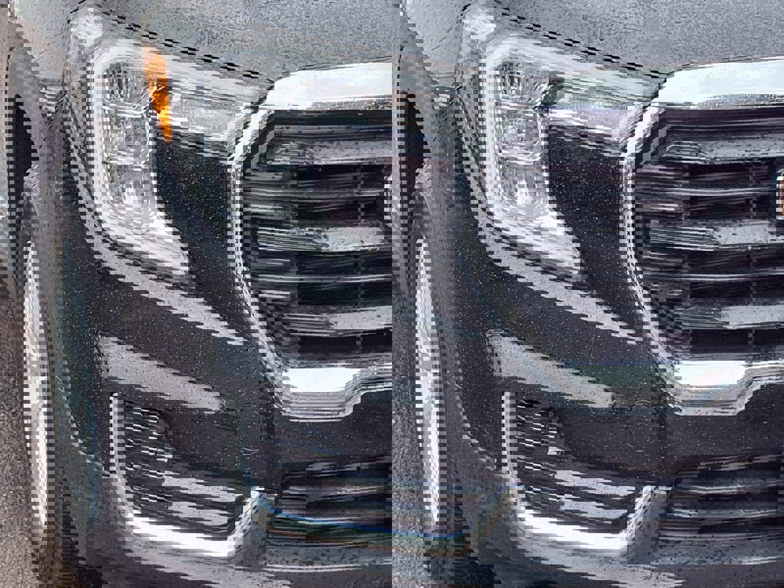 Used 2024 GMC Terrain SLE image 25