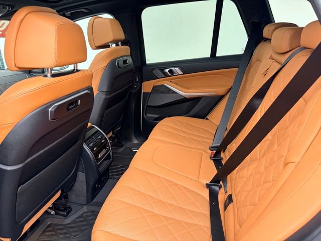 Used 2024 BMW X5 xDrive40i w/ Premium Package image 10