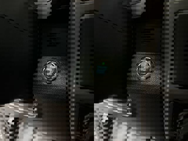 Used 2018 Ford F150 Raptor w/ Equipment Group 802A Luxury image 17