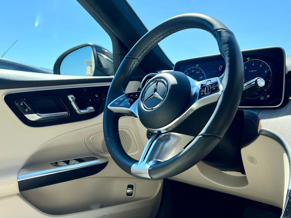 Certified 2023 Mercedes-Benz C 300 4MATIC Sedan image 16