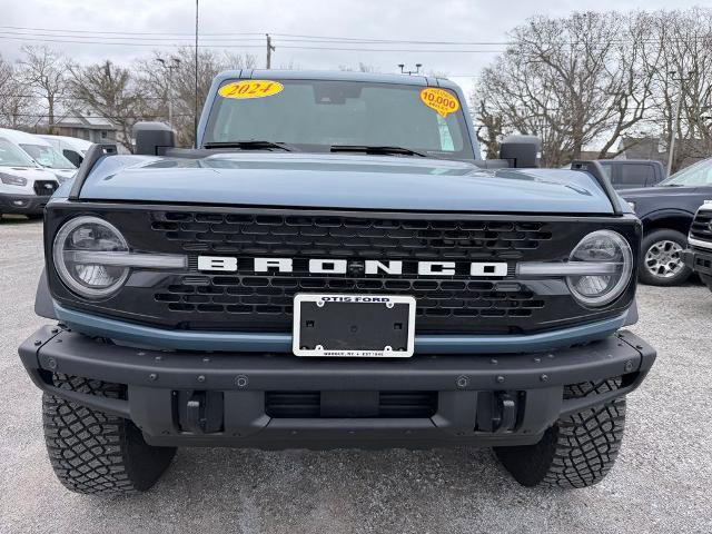 Certified 2024 Ford Bronco Wildtrak AWD/4WD image 2