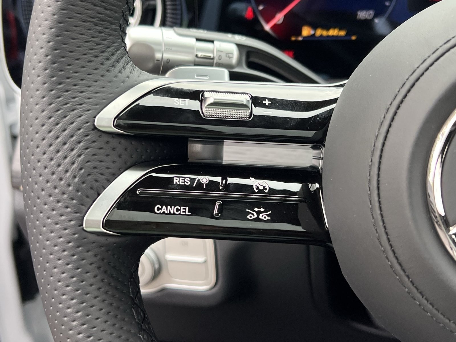 New 2027 Mercedes-Benz GLS 450 4MATIC image 38