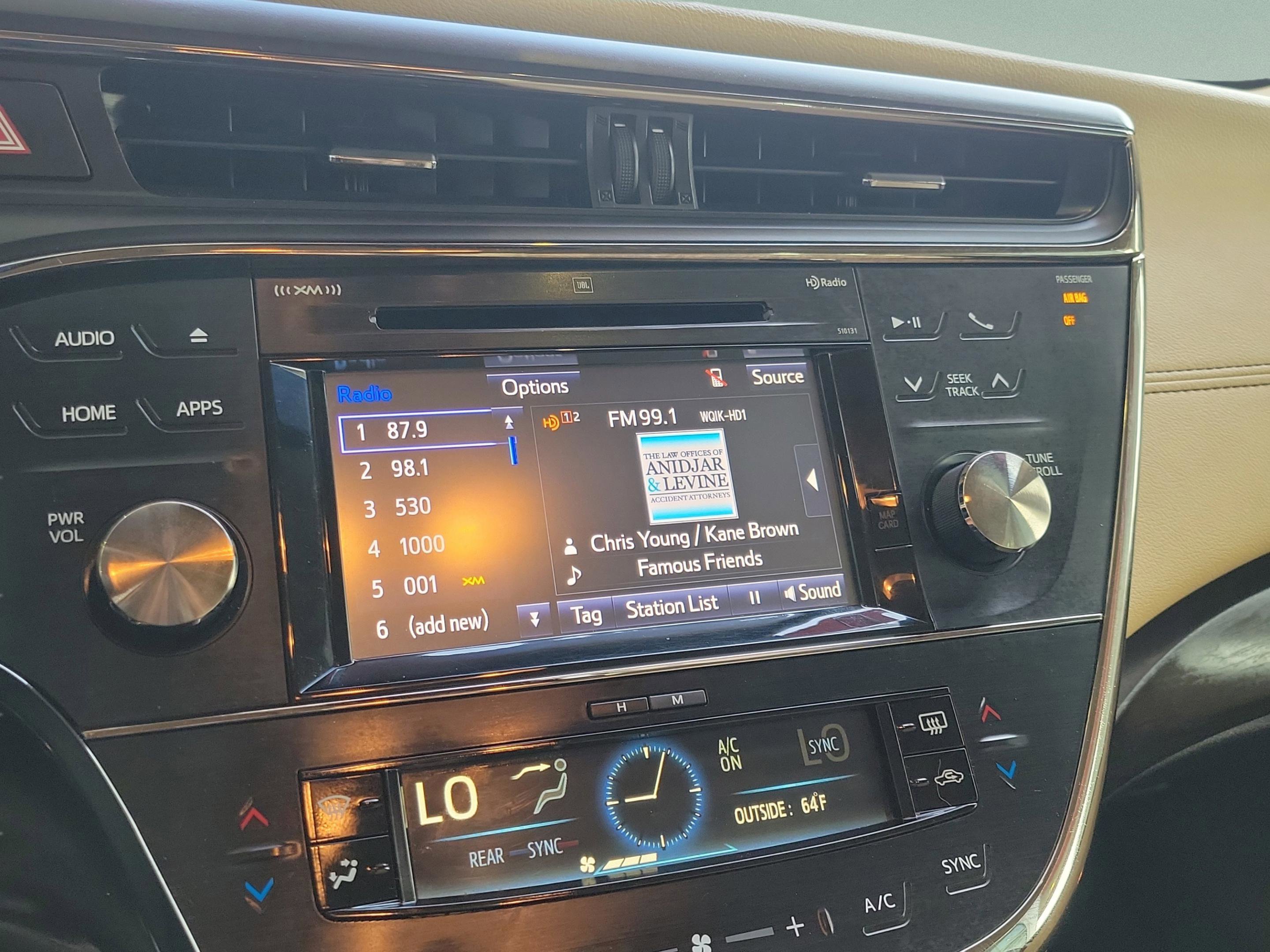 Used 2017 Toyota Avalon Limited FWD image 21