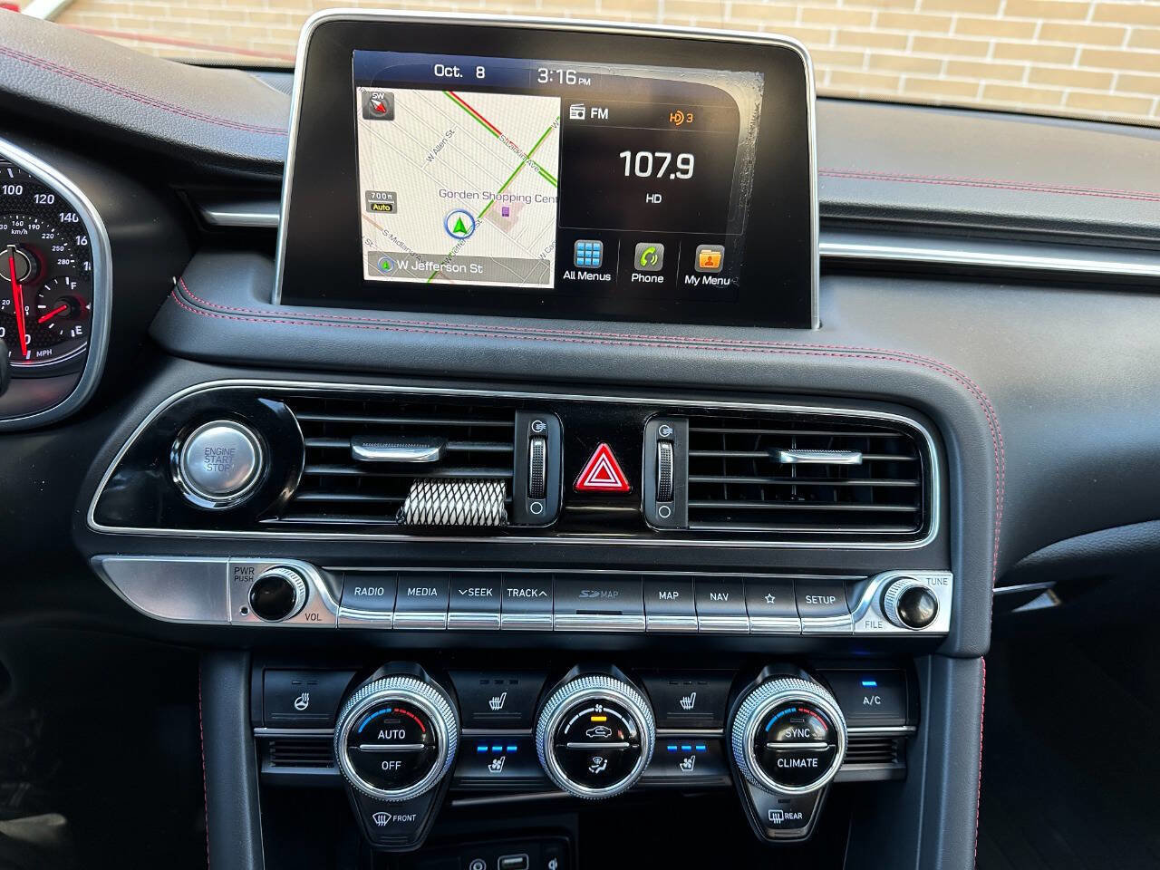 Used 2019 Genesis G70 2.0T Advanced w/ Sport Package image 40