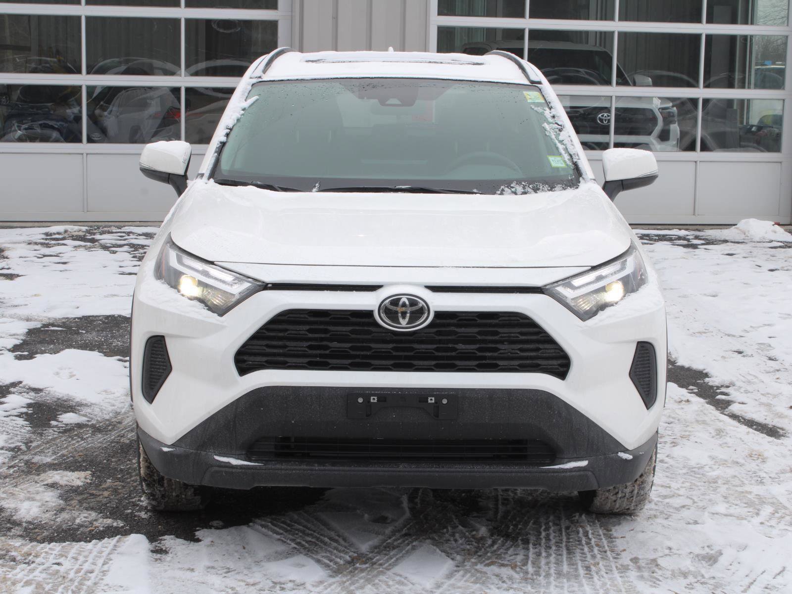 New 2025 Toyota RAV4 XLE image 2