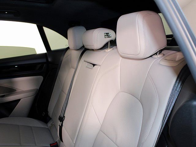 New 2025 Porsche Macan 4S Electric image 23