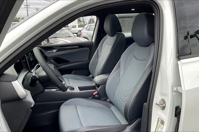 New 2025 Volkswagen Tiguan SE R-Line image 12