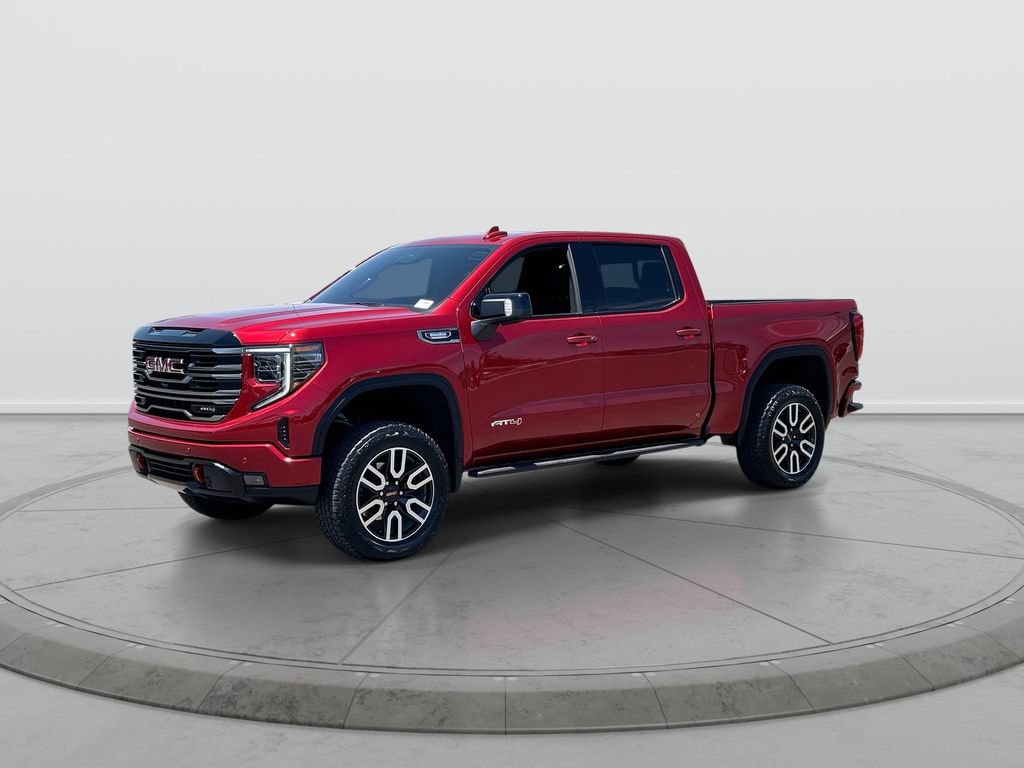 Used 2025 GMC Sierra 1500 AT4 w/ AT4 Premium Package AWD/4WD image 4