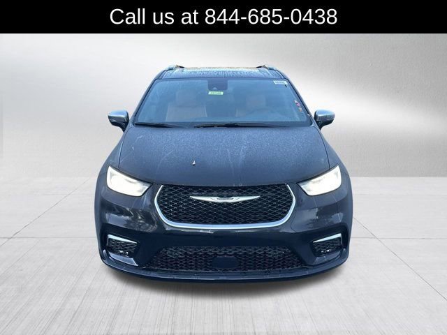 New 2026 Chrysler Pacifica Pinnacle image 2