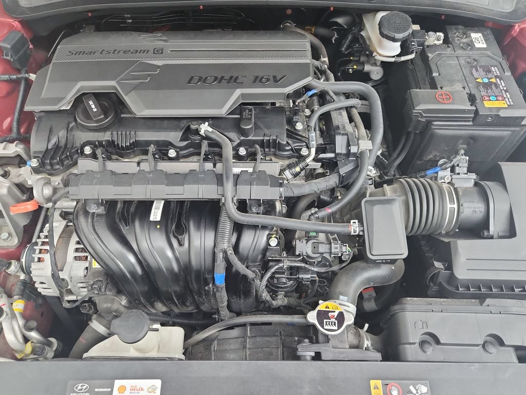 Used 2023 Hyundai Elantra Limited FWD image 39