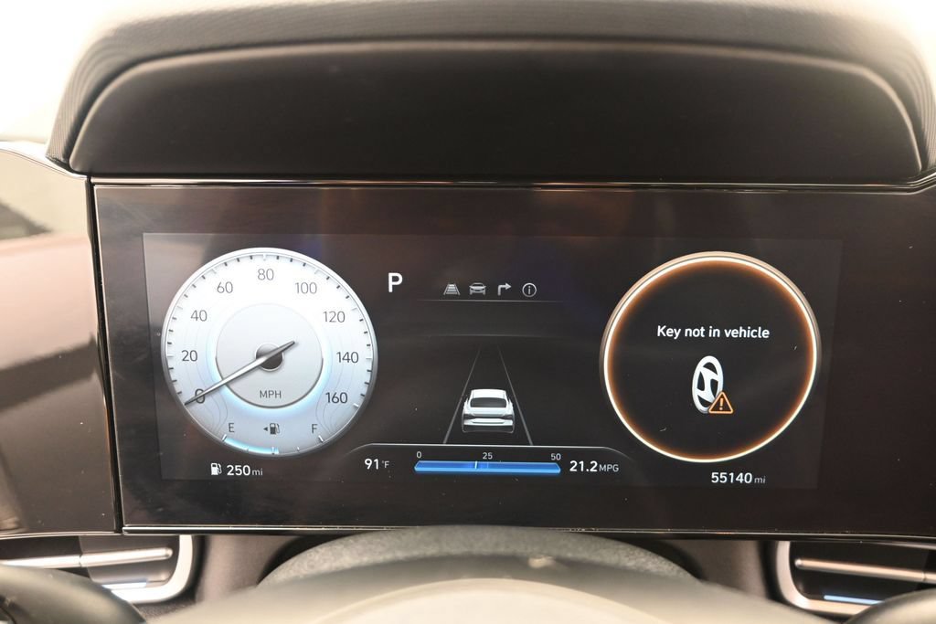 Used 2025 Hyundai Elantra Limited FWD image 14