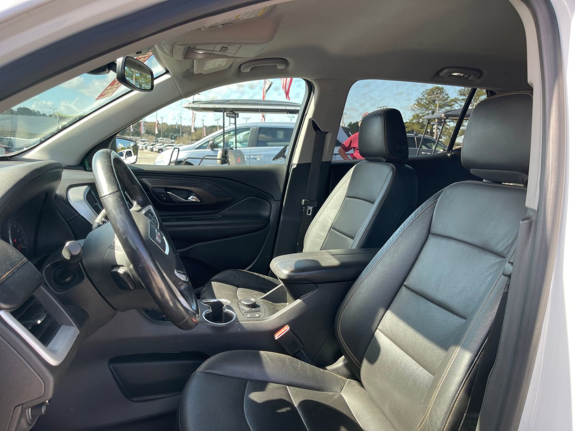 Used 2021 GMC Terrain SLT image 13