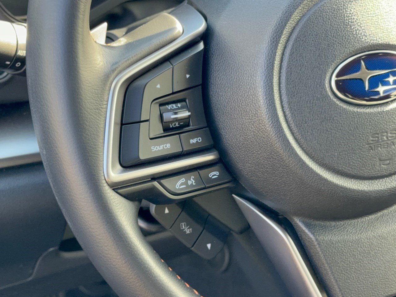 Used 2019 Subaru Crosstrek 2.0i Limited w/ Moonroof Package w/Navigation AWD/4WD image 18