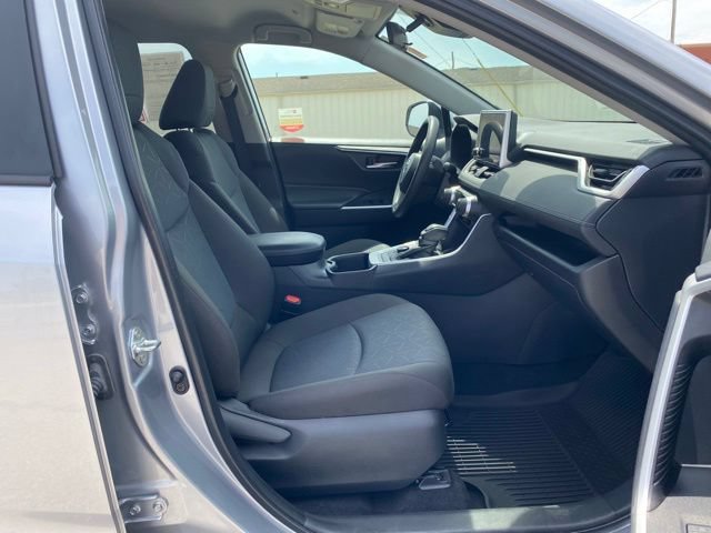 Certified 2025 Toyota RAV4 XLE AWD/4WD image 15