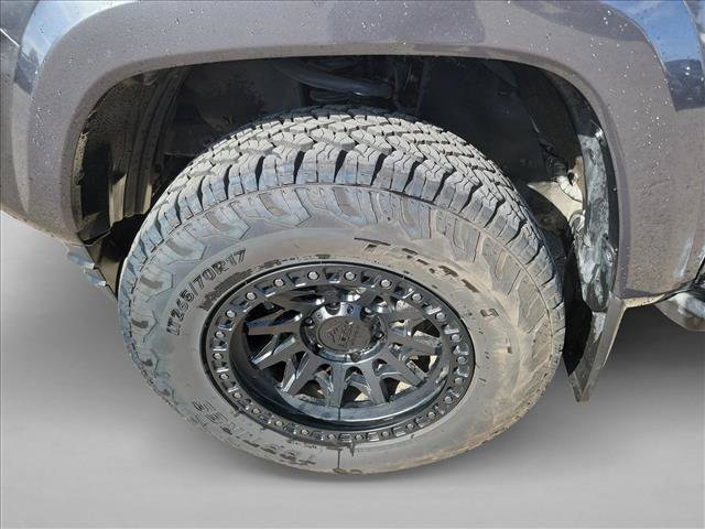 Used 2023 Toyota Tacoma SR5 RWD image 9