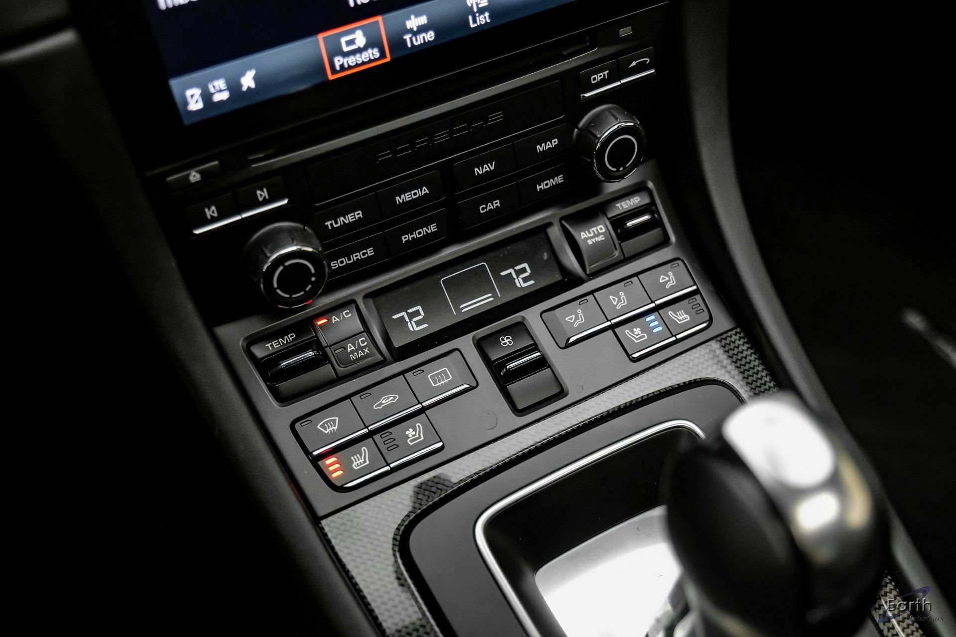 Used 2018 Porsche 911 Turbo S image 67