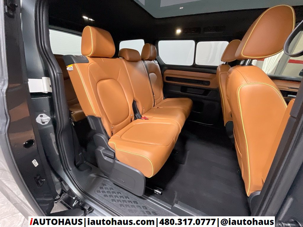 Used 2025 Volkswagen ID. Buzz Pro S Plus RWD image 31