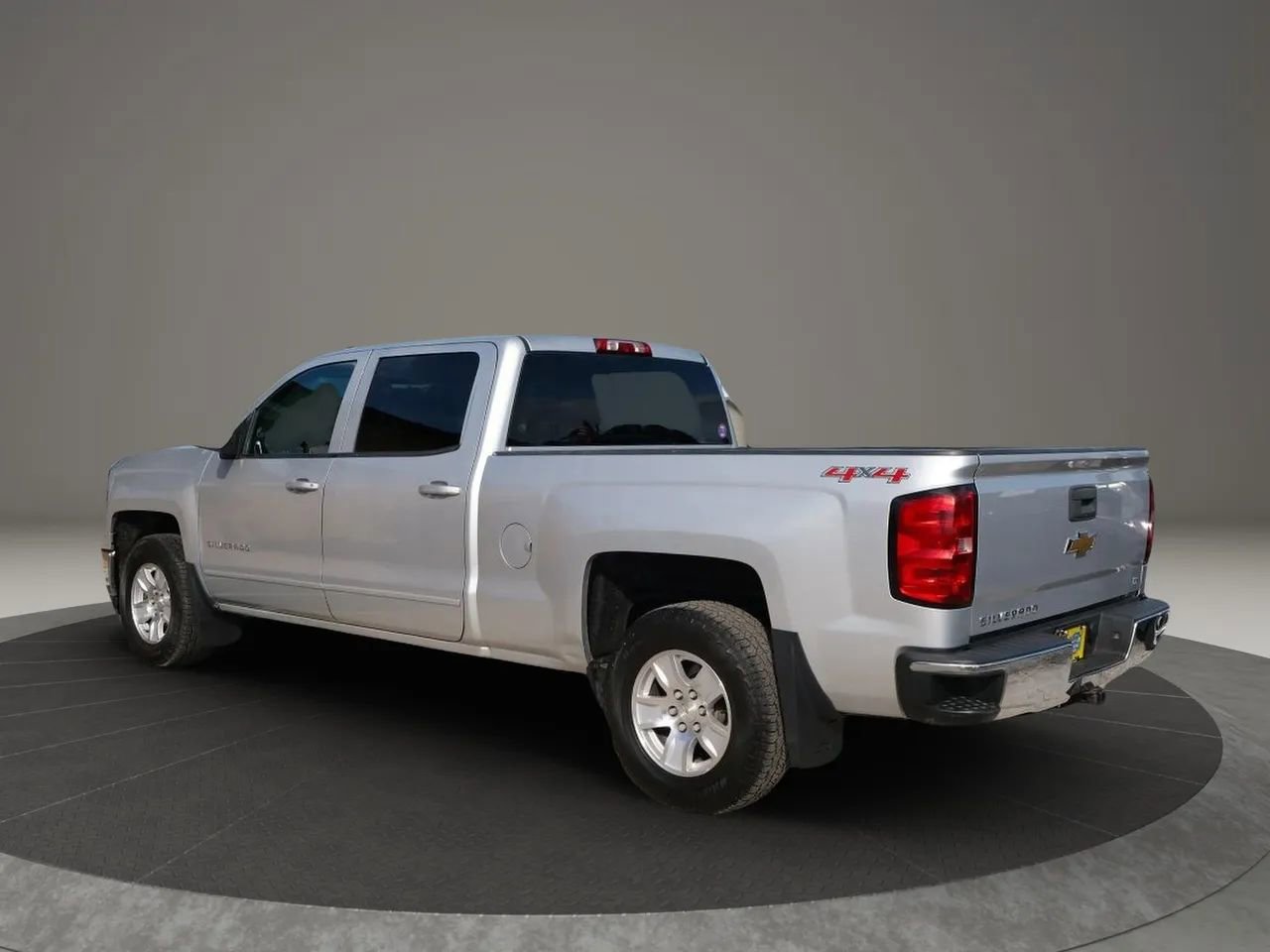 Used 2015 Chevrolet Silverado 1500 LT w/ Trailering Package image 3