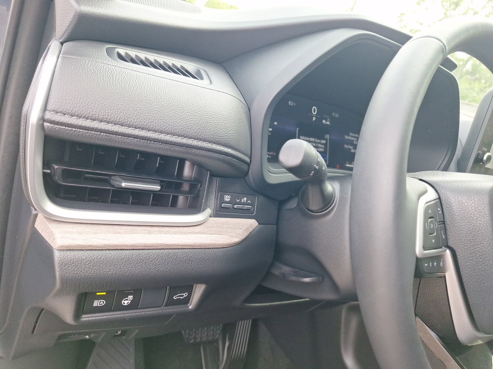 Used 2026 Toyota Grand Highlander FWD image 17