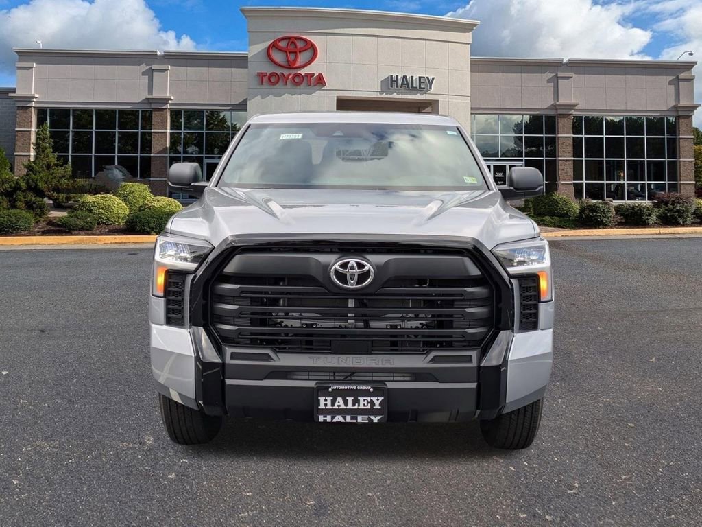 New 2025 Toyota Tundra SR w/ SR Tow Package image 9