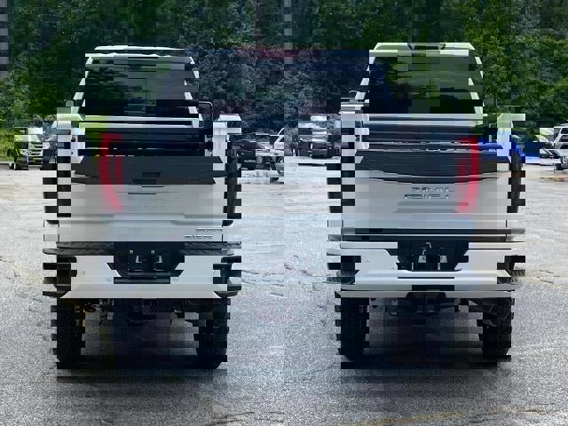 New 2025 GMC Sierra 2500 Denali w/ Denali Reserve Package image 4