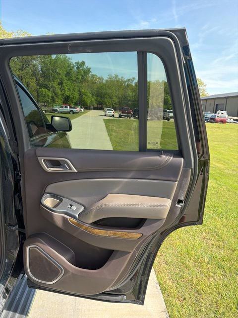 Used 2017 GMC Yukon Denali w/ Open Road Package AWD/4WD image 12
