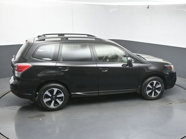 Used 2017 Subaru Forester 2.5i w/ Alloy Wheel Package image 47