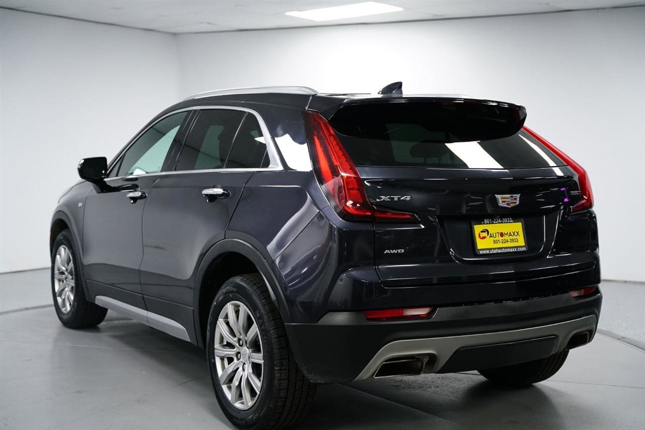 Used 2023 Cadillac XT4 Premium Luxury AWD/4WD image 8