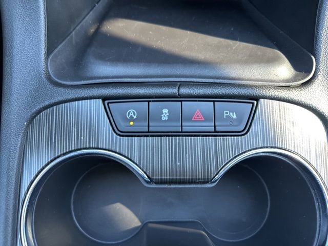 Used 2023 GMC Acadia SLT image 34