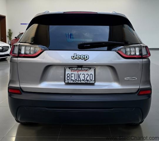 Used 2019 Jeep Cherokee Latitude Plus image 5