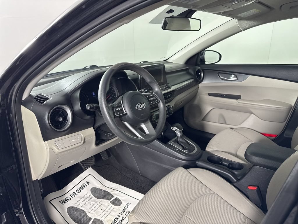 Used 2019 Kia Forte LXS FWD image 14