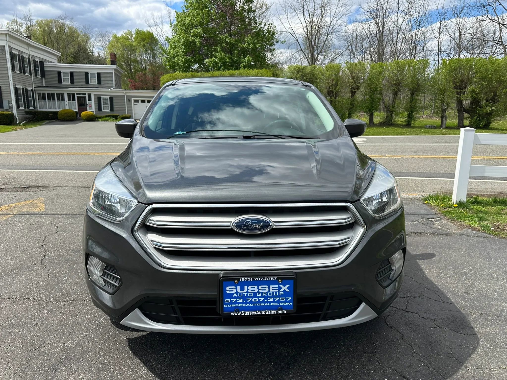 Used 2019 Ford Escape SE AWD/4WD image 2