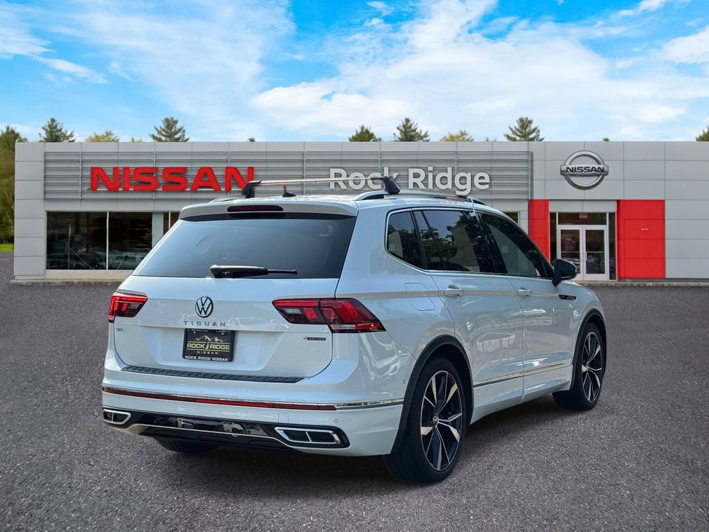 Used 2023 Volkswagen Tiguan SEL R-Line AWD/4WD image 5