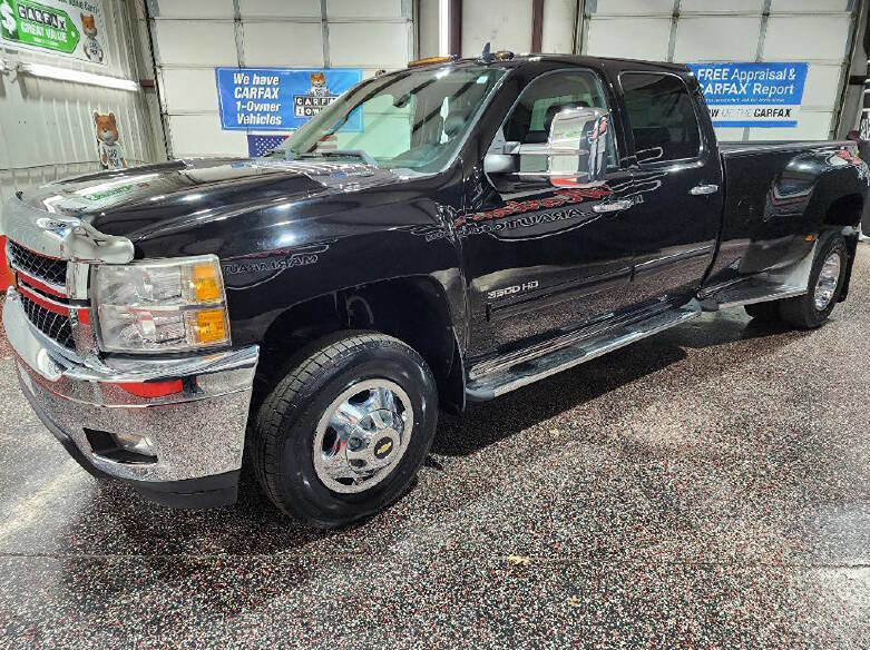 Used 2011 Chevrolet Silverado 3500 LTZ w/ Snow Plow Prep Package AWD/4WD image 3