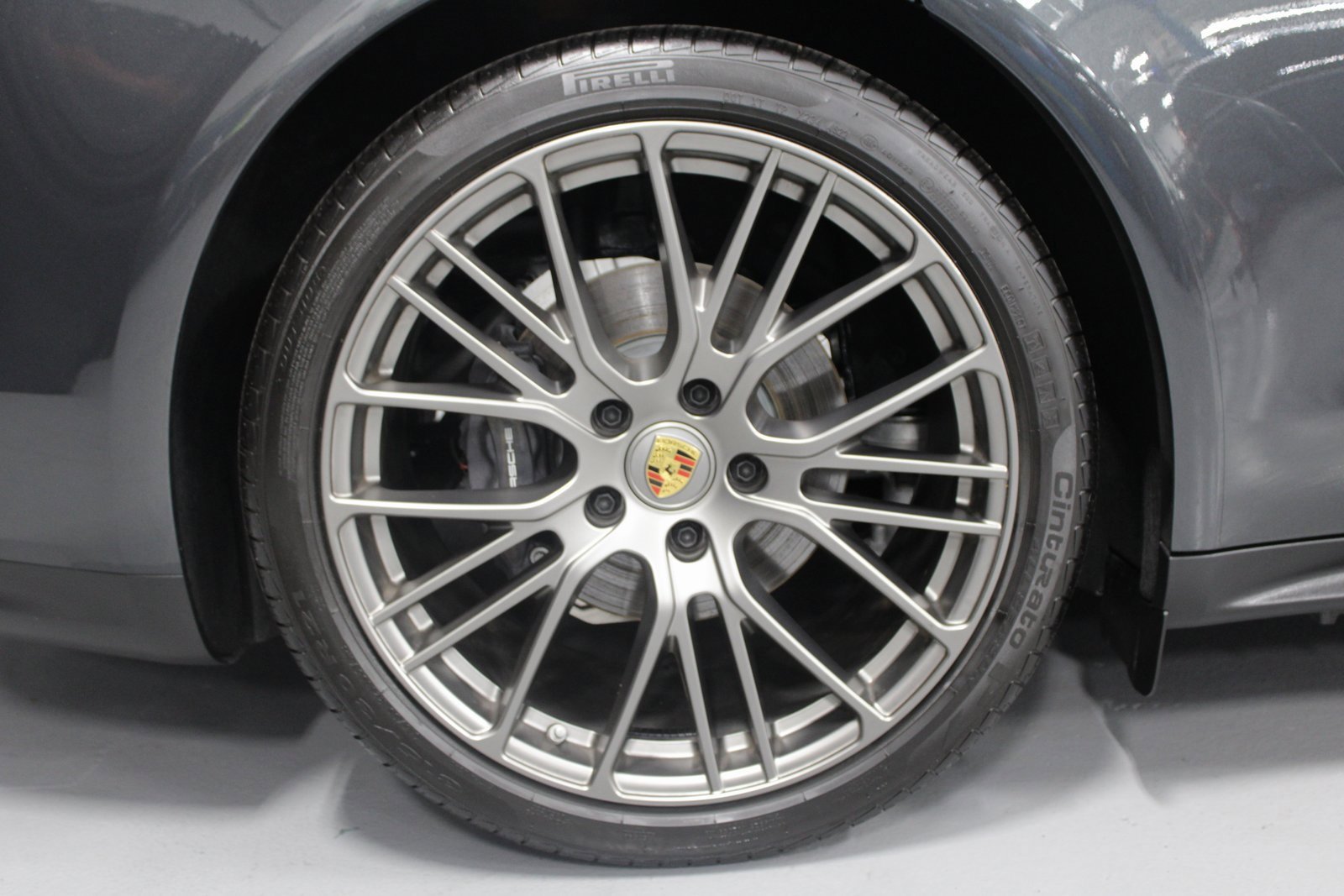 Certified 2023 Porsche Panamera 4 Platinum Edition w/ Assistance Package image 13