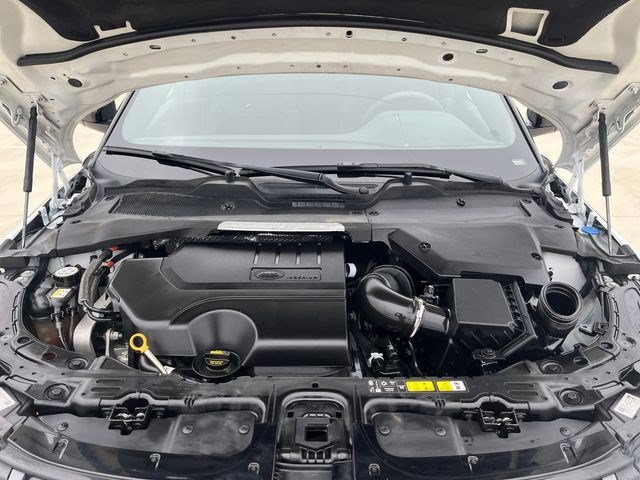 Certified 2023 Land Rover Range Rover Evoque R-Dynamic SE AWD/4WD image 19
