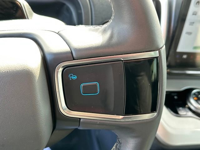 Used 2025 Ford Expedition Active image 24