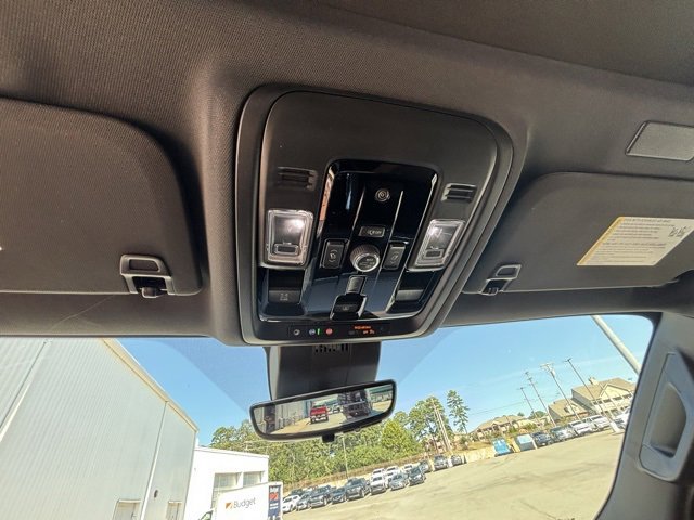 New 2026 Chevrolet Suburban High Country w/ Sun And Tow Package image 28