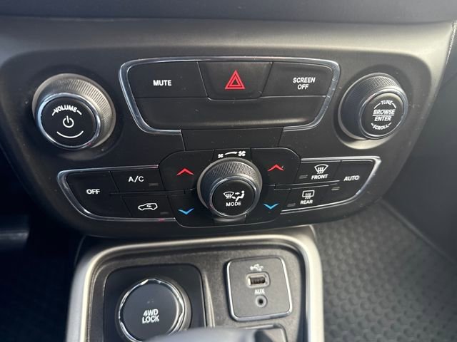 Used 2018 Jeep Compass Latitude w/ Popular Equipment Group image 29